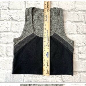 Beyond Yoga crop top sports bra small